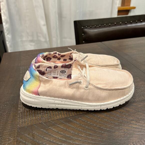 Hey dude girls shoes in pink sparkles size 2 - Picture 2 of 9